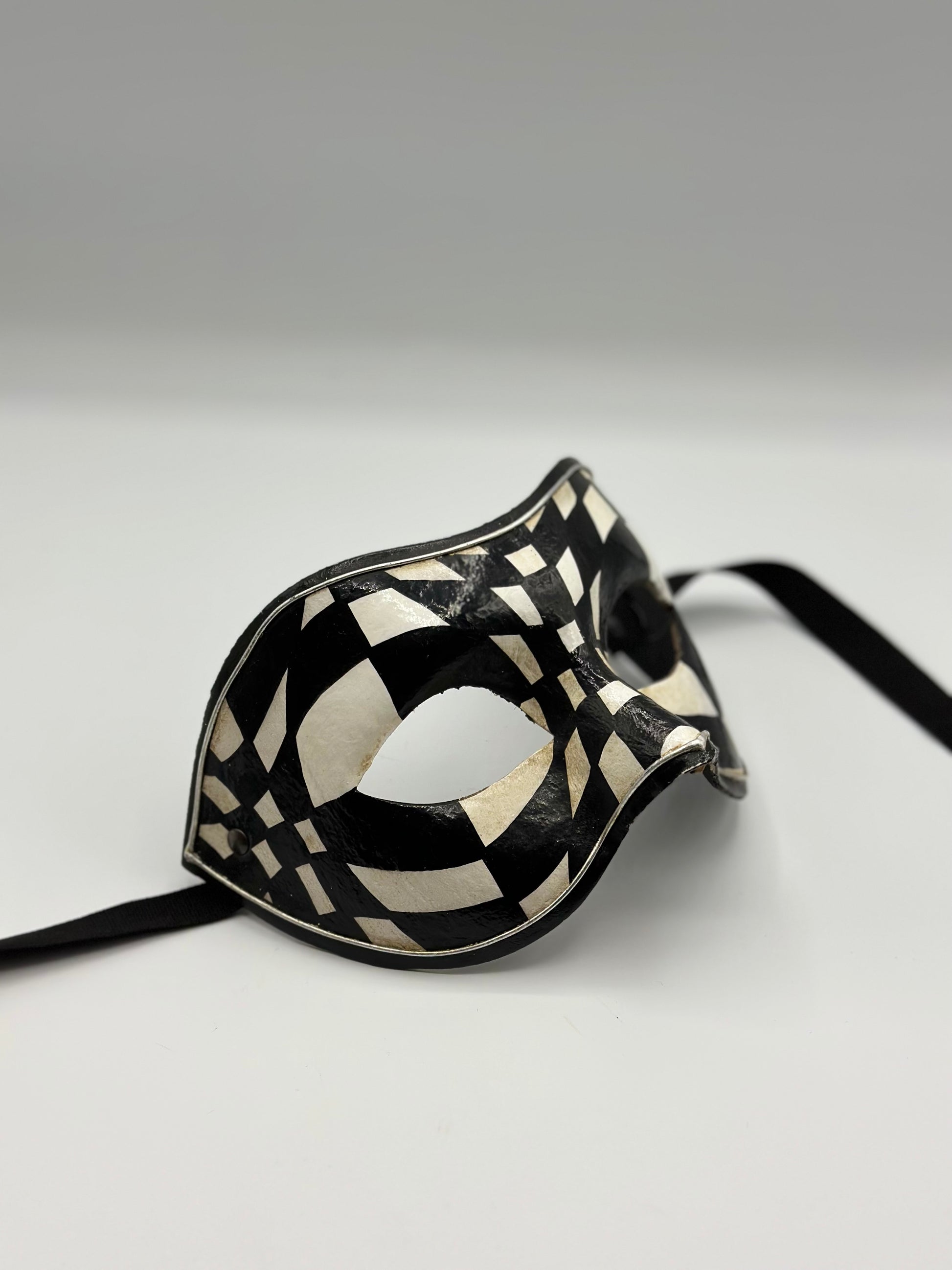 Luxury handmade Venetian Harlequin masquerade mask – black and white papier-mâché