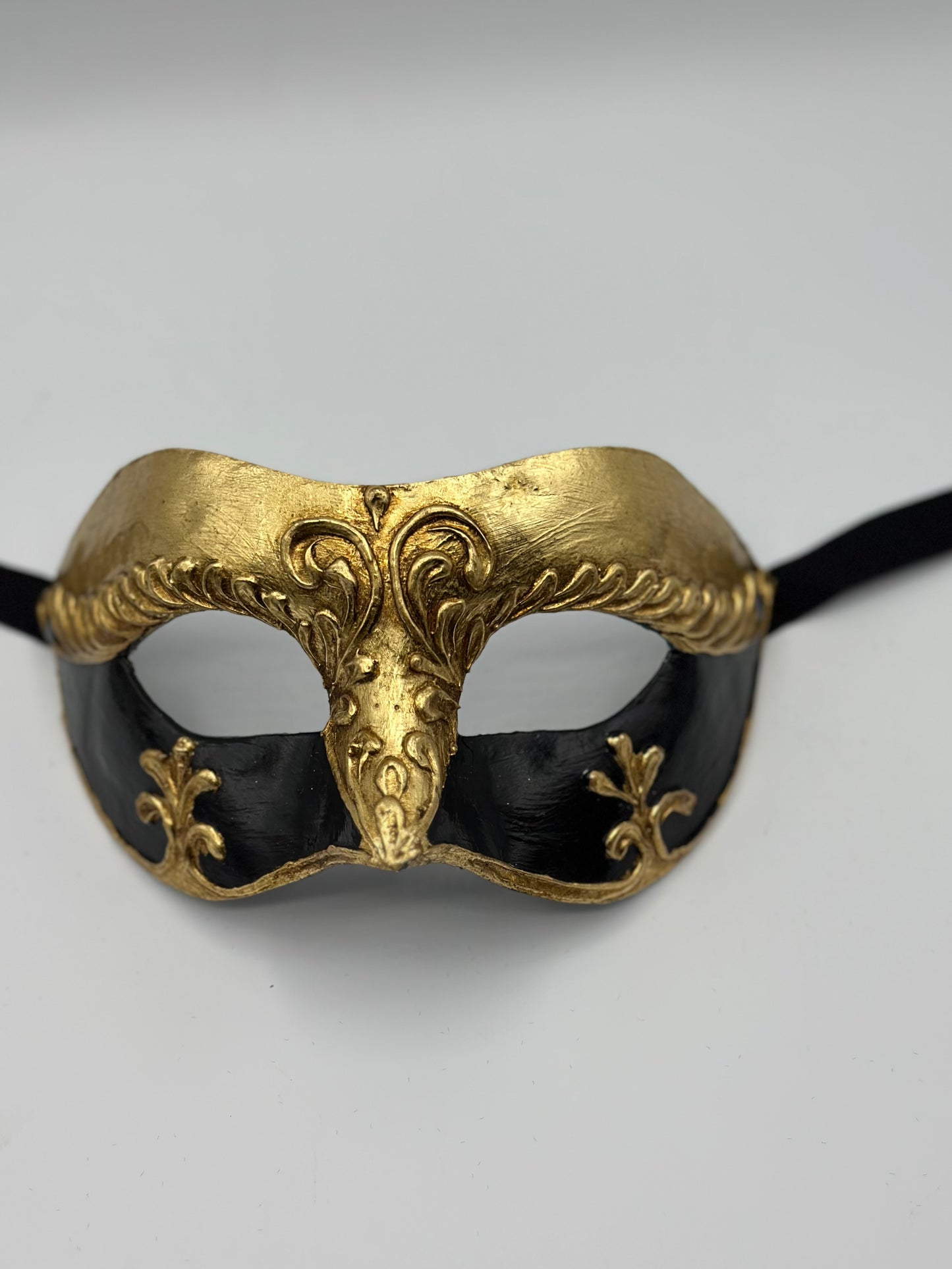 Máscara Veneciana para Pareja Barroca en Dorado y Negro