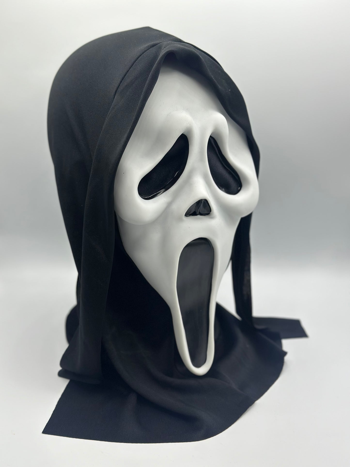 Scream mask, Ghostface mask from the scream movie