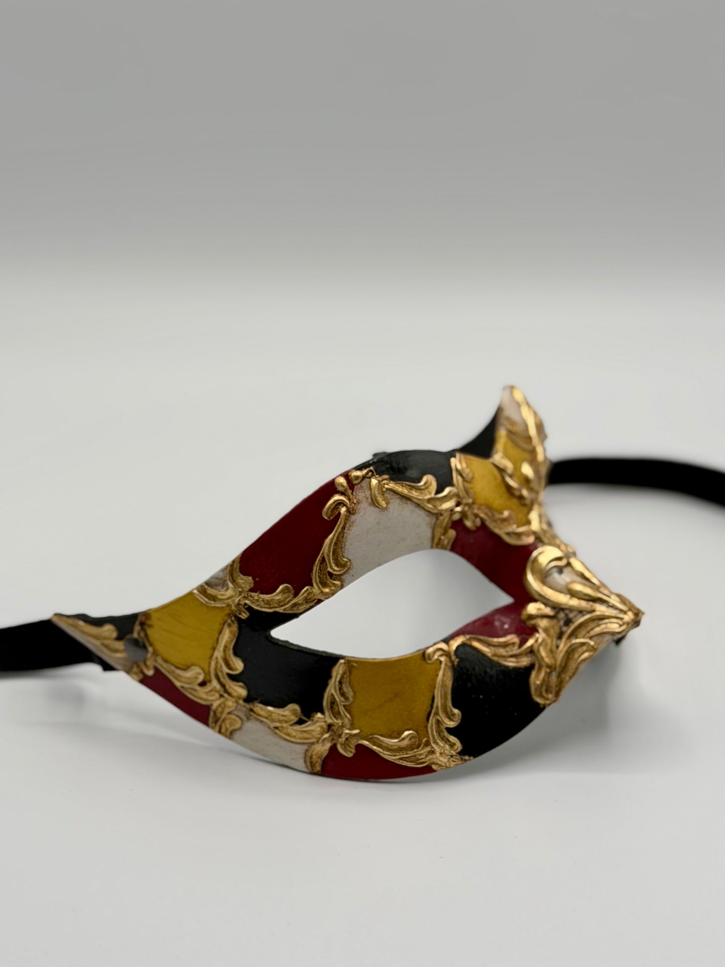Conjunto de Máscaras Venecianas para Pareja – Máscaras Barrocas con Notas Musicales