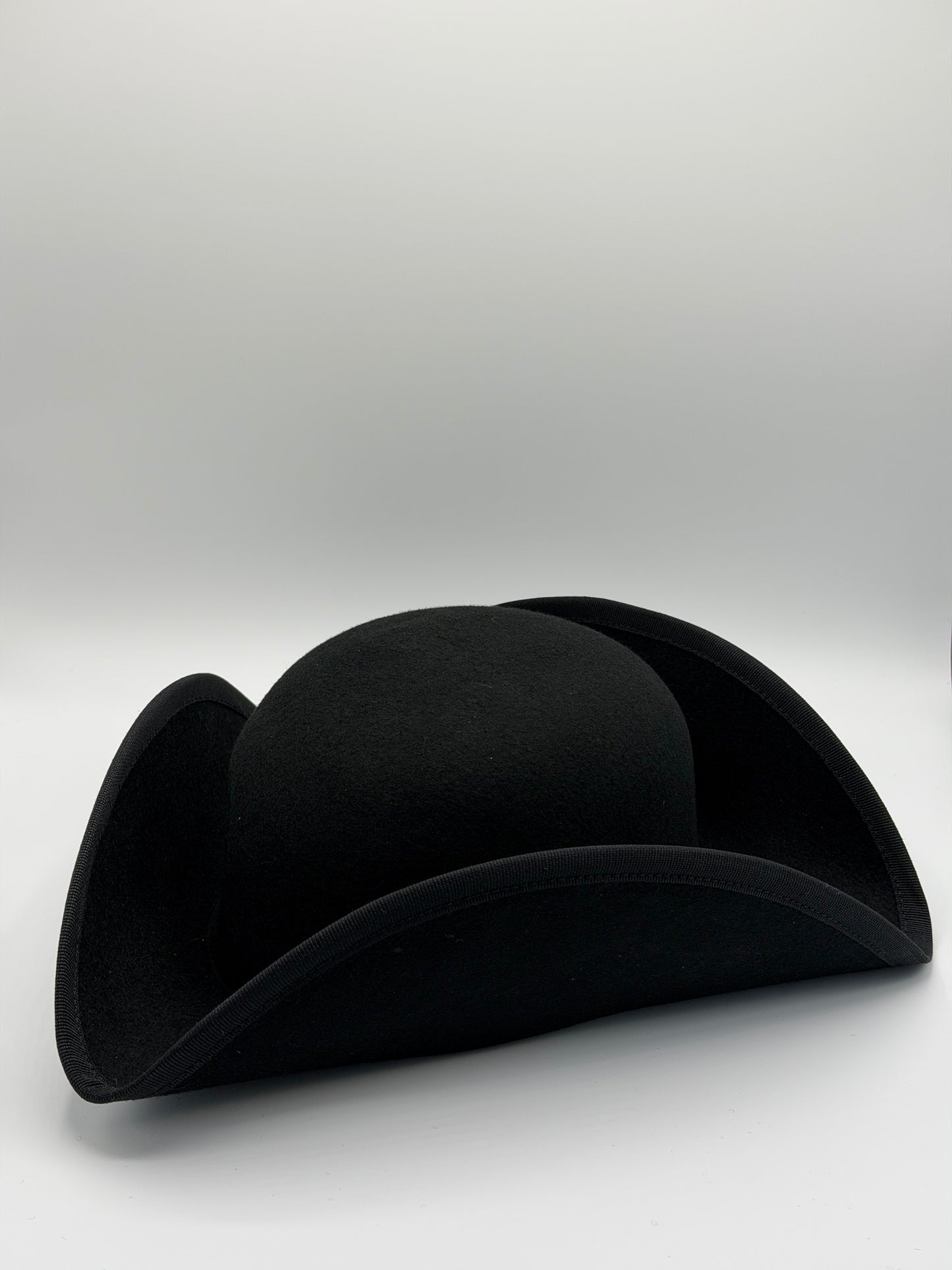 Tricorn Hat – Classic Pirate Hat in Lana Wool