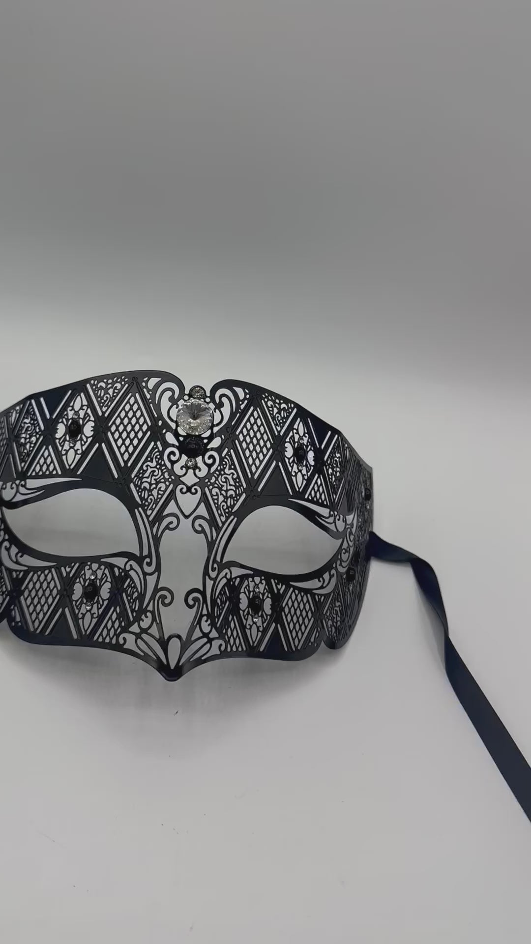 GINZO TRILITH 『Black Masquerade 』 Masquerade mask for men, with bright Stones - Metal mask The