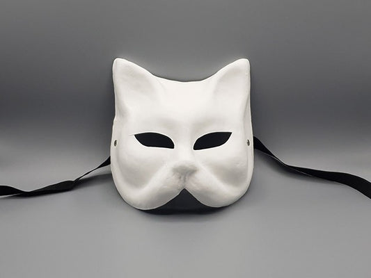 Blanco papier-maché masker van een kat
