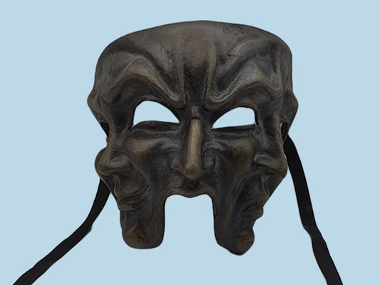 Drei-Gesichter-Maske in braun