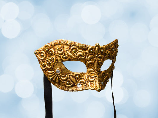 Máscara de baile veneciano para caballero en encaje dorado