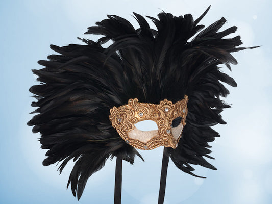 Máscara de Baile en dorado con plumas negras para caballero