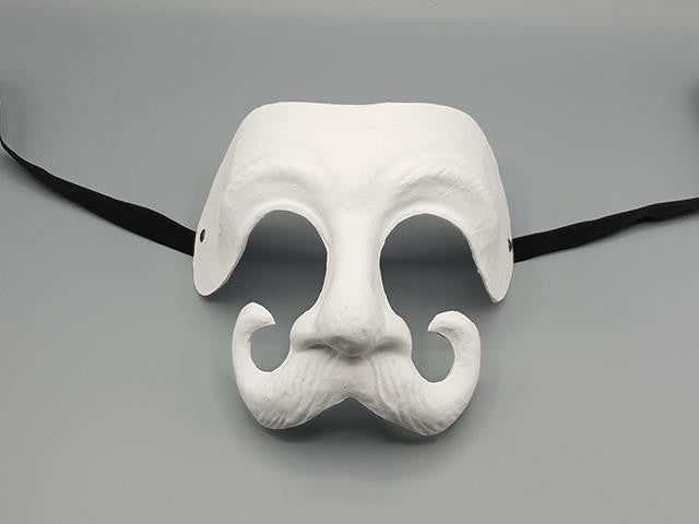 Máscara II Dottore en papel maché blanco